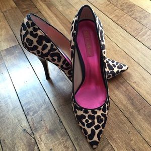 NEW Betsey Johnson Leopard Heels. Never worn.